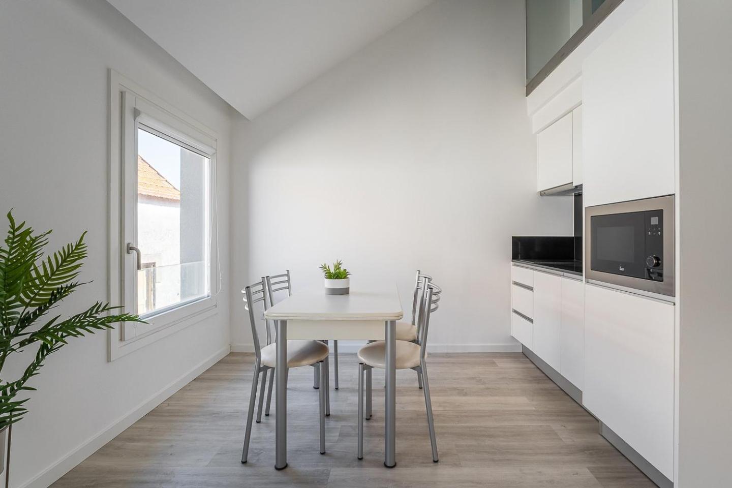 Guestready - Aveiro'S Hidden Gem Lägenhet Exteriör bild